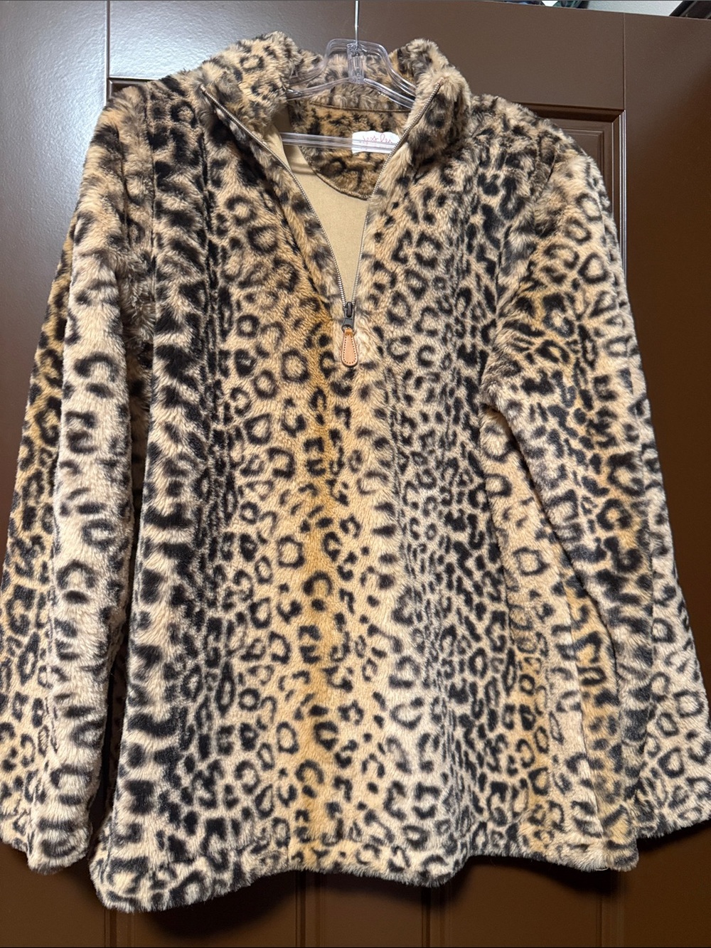 Leopard Sherpa 🐆